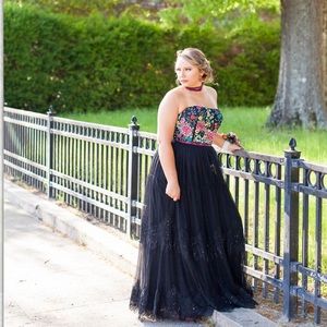 Sherri Hill Prom Dress